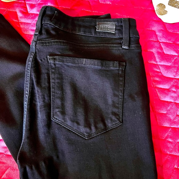 Paige dark black stretch denim ๐ฅ - Picture 4 of 5